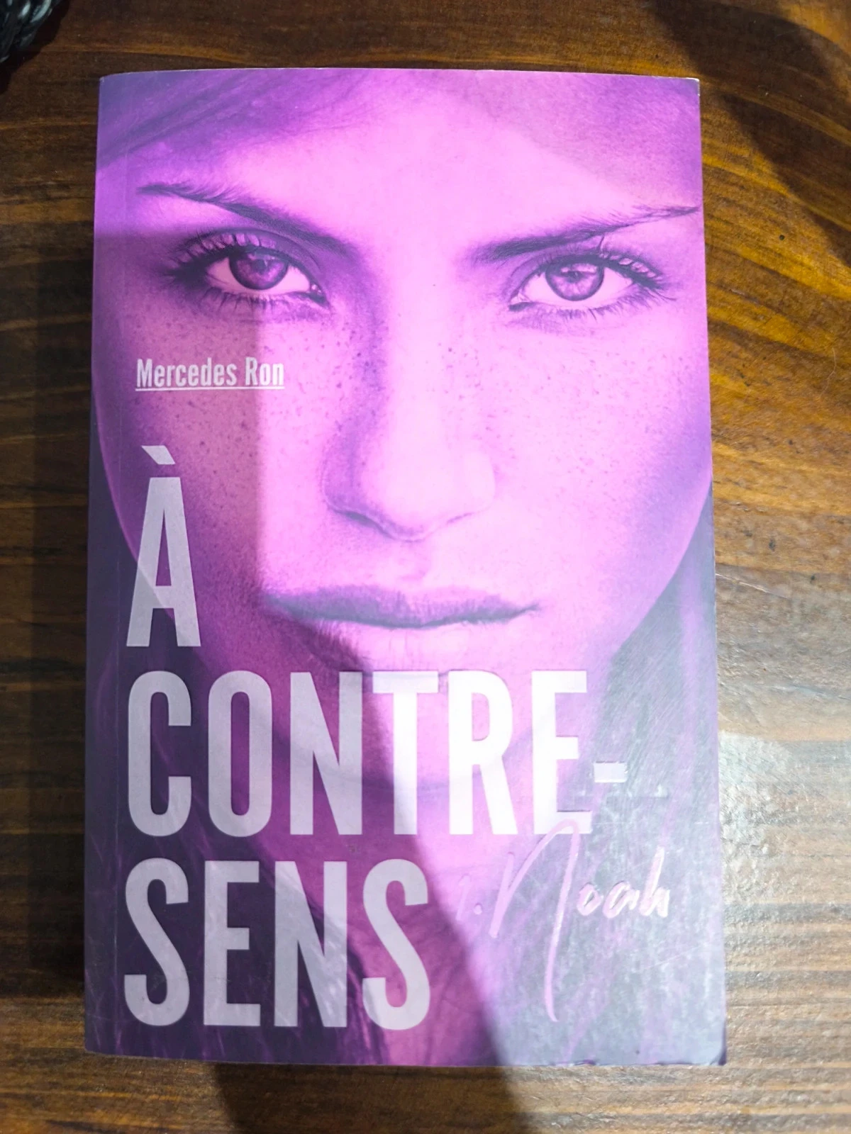 À contre sens tòme 1 Noah